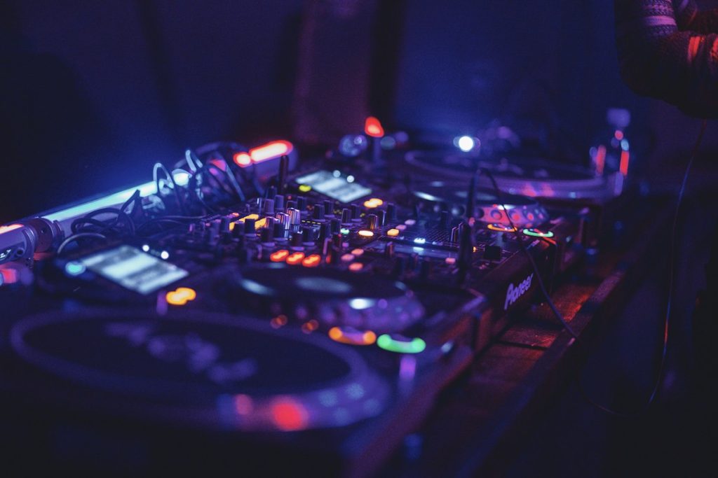 4-Channel DJ Controller